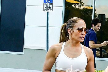 Jennifer Lopez nude