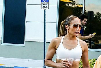 Jennifer Lopez nude