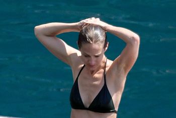 Hannah Bagshawe nude