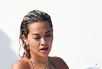 Rita Ora Pussy