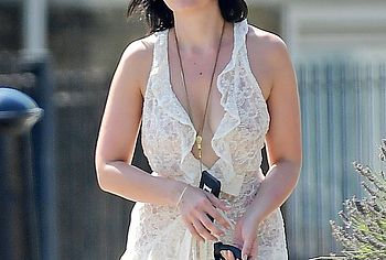 Daisy Lowe nude