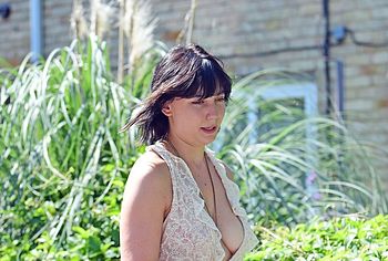 Daisy Lowe nude