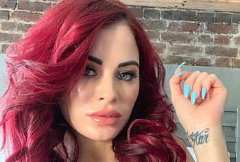 Carla Howe nude