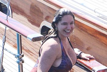 Kelly Brook nude