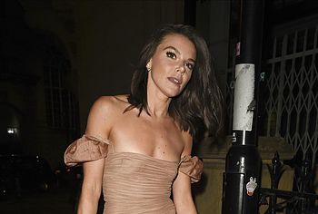 Faye Brookes nude