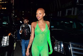 Slick Woods nude