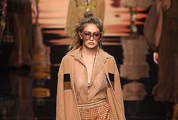 Gigi Hadid nude
