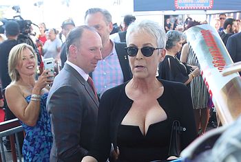 Jamie Lee Curtis nude