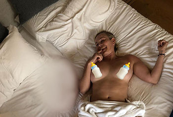 Chelsea Handler nude