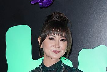 Kimiko Glenn nude