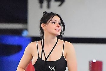 Ariel Winter nude