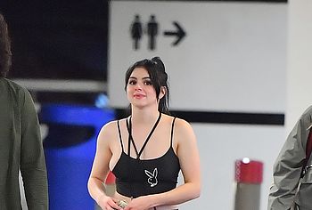 Ariel Winter nude