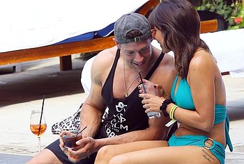 Roxanne Pallett nude