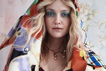 Dakota Fanning nude