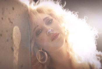 Jane Levy & Juno Temple Nude