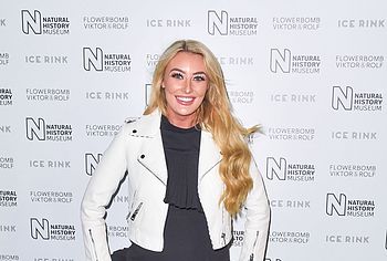 Chloe Crowhurst Naked