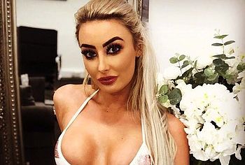 Chloe Crowhurst Naked