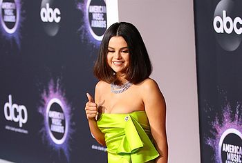 Selena Gomez nude