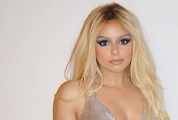 Ariel Winter nude