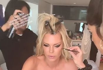 Sophie Monk nude