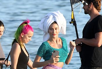 Hailey Bieber-Baldwin nude