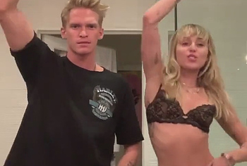 Miley Cyrus nude