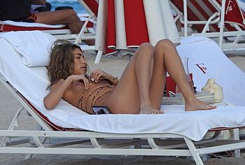 Chantel Jeffries nude