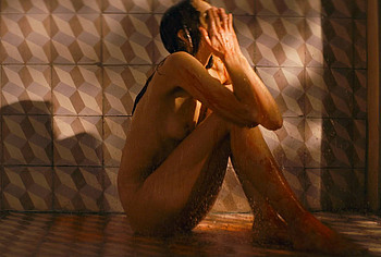 Abbey Lee & Carla Gugino nude