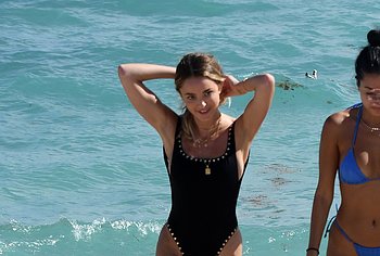 Kaitlynn Carter nude