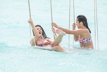 Megan Barton-Hanson ass