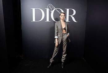 Cara Delevingne nipslip