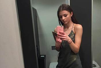 Thomasin McKenzie exposed