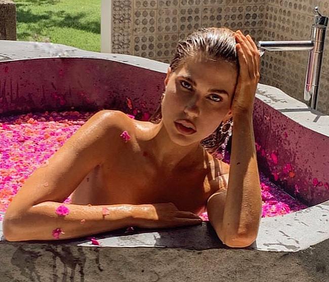 kara del toro naked