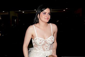 ariel winter nipples