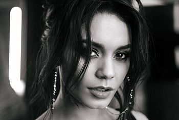 vanessa hudgens sexy