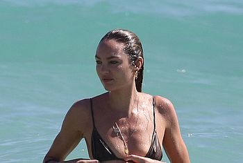 candice swanepoel nipslips