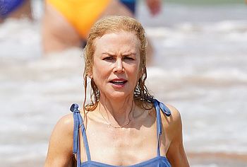 nicole kidman bikini