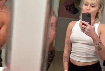 Miley Cyrus nude