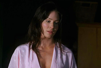 Lynn Collins sexy