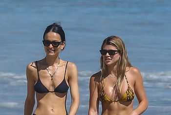 Sofia Richie topless