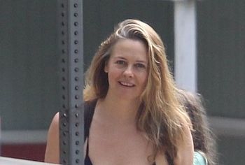Alicia Silverstone nipples