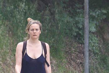 Alicia Silverstone sex nude scenes