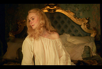 Elle Fanning nudes