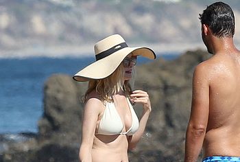 Heather Graham hacked nudes icloud