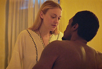 Dakota Fanning naked