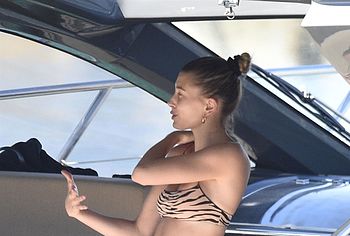 Hailey Rhode Bieber leaked nude icloud video