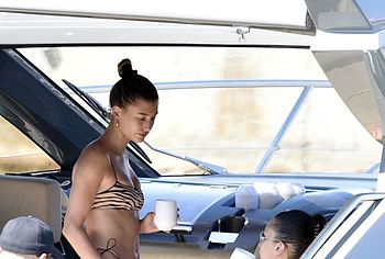 Hailey Rhode Bieber nude