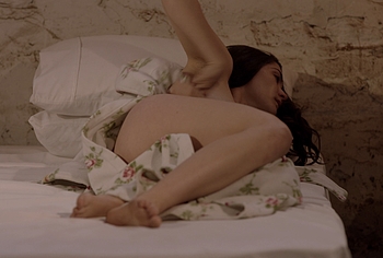 Isabelle Fuhrman nude