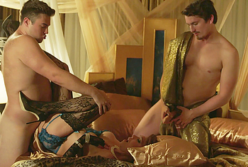 Maggie Gyllenhaal sex orgy nude