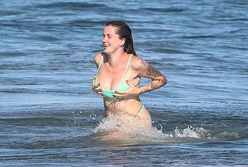 Ireland Baldwin bikini